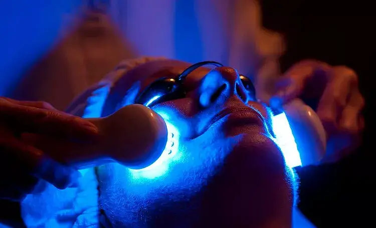 best blue light therapy for acne